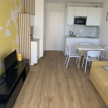 Apartment En Front De Mer, Quartier Calme, Parking Prive - Fr-1-328-152 La Grande-Motte